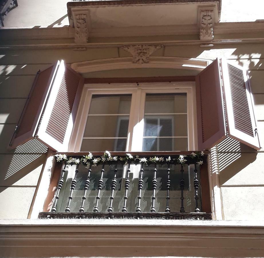 Stay Home & Away In The Heart Of Historical Town Of Málaga Eksteriør bilde